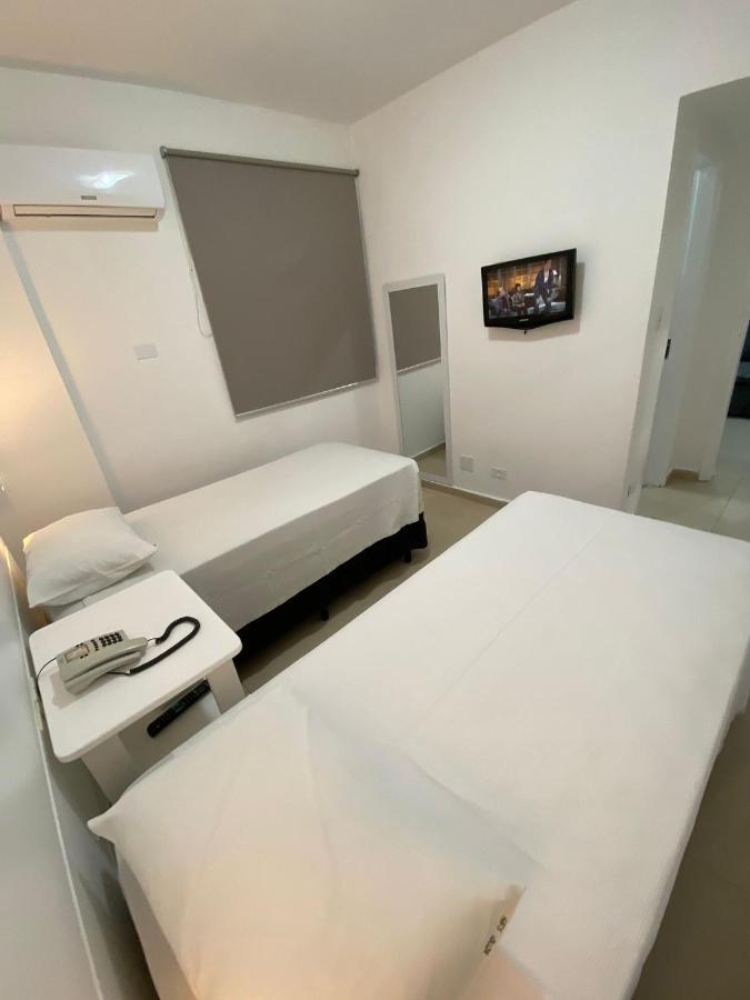 Flat No Centro Gonzaga Proximo A Praia - Santos/Sp Сантос Екстериор снимка
