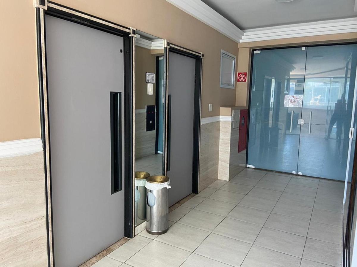 Flat No Centro Gonzaga Proximo A Praia - Santos/Sp Сантос Екстериор снимка