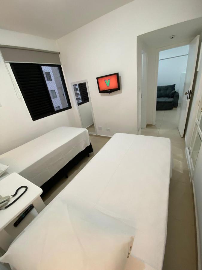 Flat No Centro Gonzaga Proximo A Praia - Santos/Sp Сантос Екстериор снимка